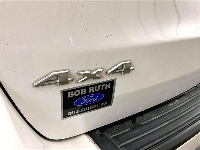 2017 Jeep Grand Cherokee Laredo White at Rochrich Mazda