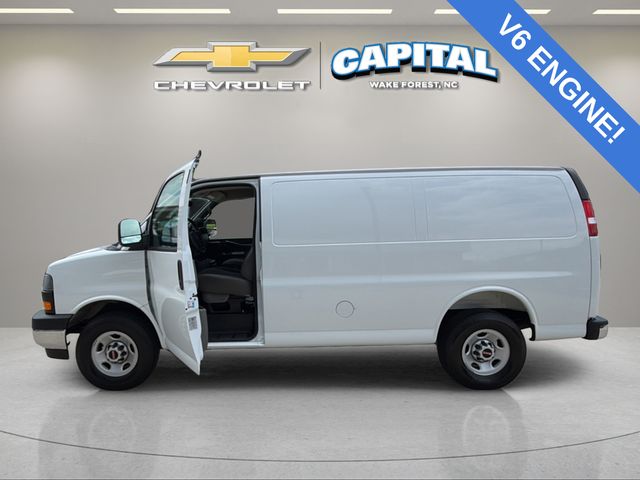 Used 2025 White GMC Work Van image 3