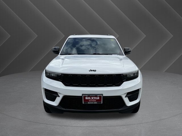 2023 Jeep Grand Cherokee Altitude X White at River Oaks CDJR