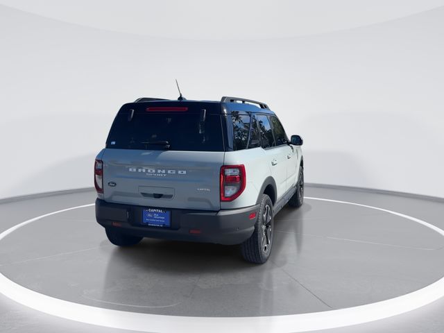 Used 2024 Green Ford Outer Banks image 6