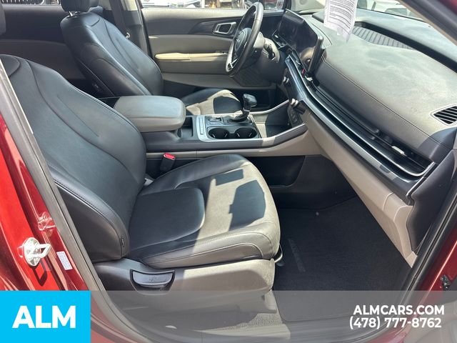 Used 2025 Red Kia LXS image 15