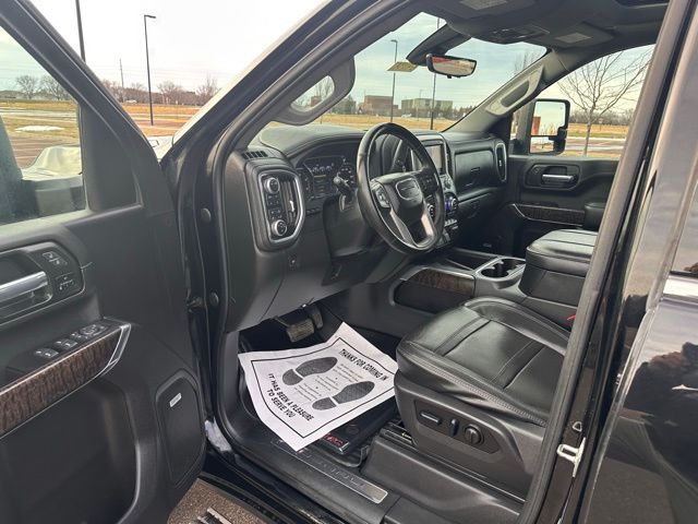 2023 GMC Sierra 2500HD Denali