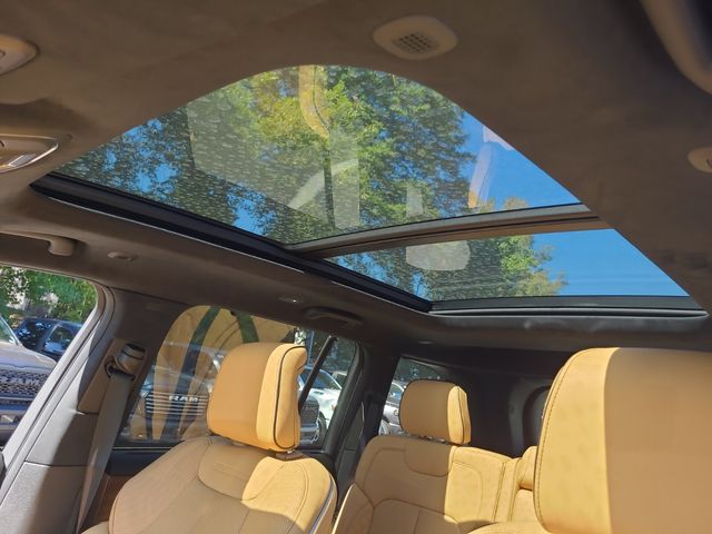 New 2025 Black Jeep Summit image 7