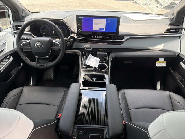 New 2026 Toyota Sienna Van