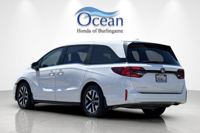 Certified Used 2026 Platinum White Pearl Honda EX-L image 6