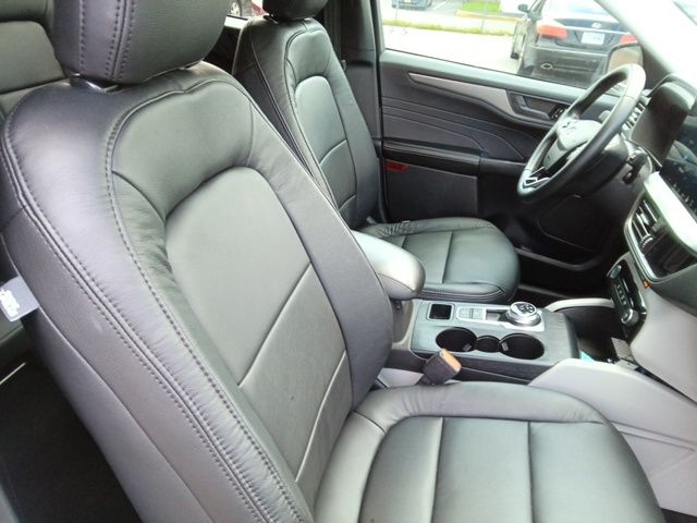 Used 2024 Ford Escape SUV