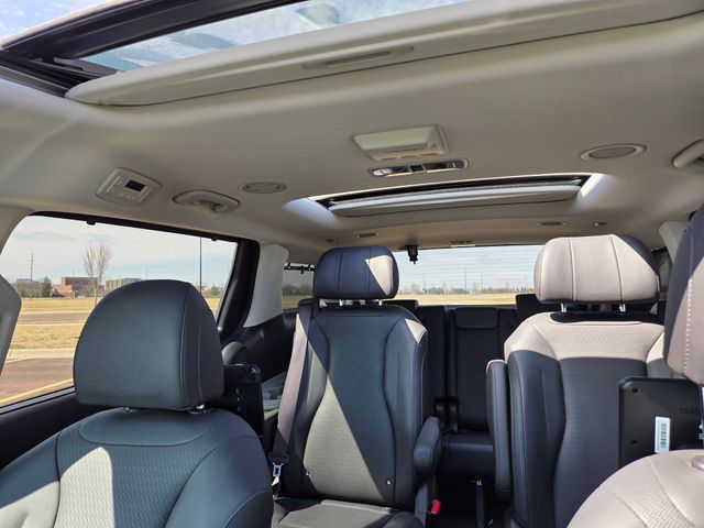 2024 Kia Carnival MPV SX Prestige