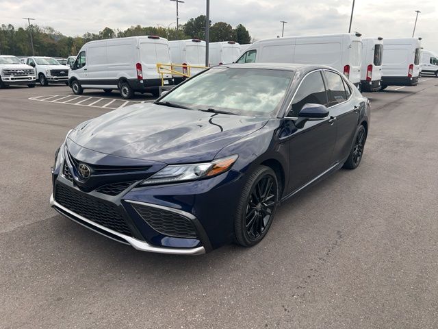 2022 Toyota Camry XSE 3