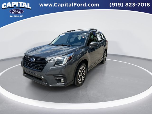 Used 2023 Gray Subaru Premium image 4
