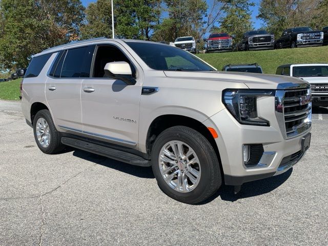 2023 GMC Yukon SLT 7