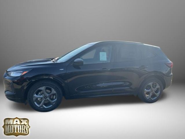 2024 Ford Escape ST-Line 4