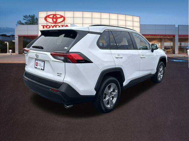 2024 Toyota RAV4 XLE 25