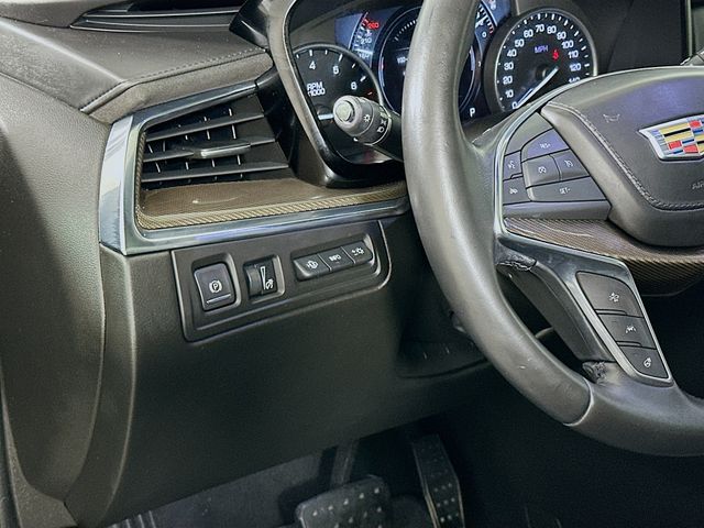 2019 Cadillac XT5 Platinum 10
