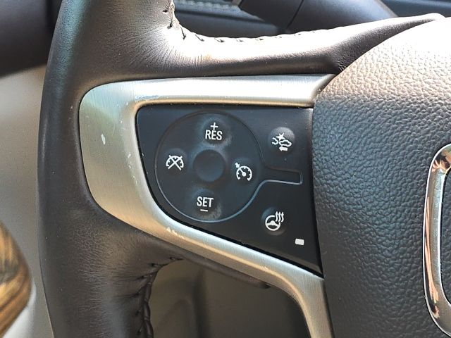 2017 GMC Acadia Denali:168618B