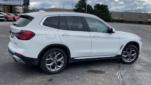 2022 BMW X3 xDrive30i 8