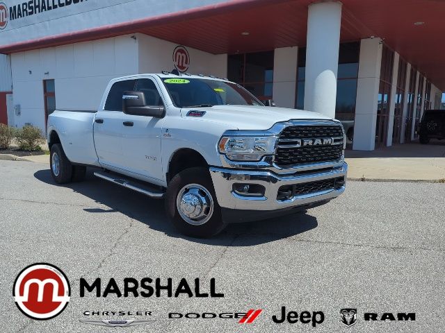 Bright White Clearcoat 2024 RAM 3500 Big Horn Crew Cab LB DRW 4WD Pickup Truck Four-Wheel Drive 6-Speed Automatic
