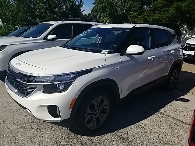Used 2024 Kia Seltos SUV