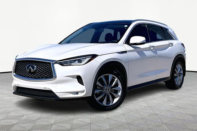 2022 INFINITI QX50 Essential AWD