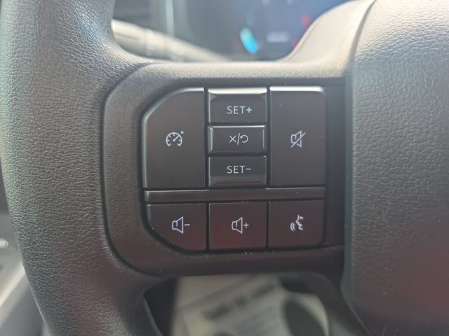 Used 2024 Agate Black Metallic Ford XLT image 17