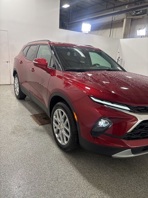 2025 Chevrolet Blazer LT photo