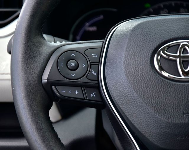 2023 Toyota RAV4 XLE Premium - Photo 19