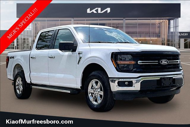 Oxford White 2025 Ford F-150 Pickup Truck Four-Wheel Drive Automatic