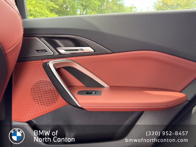 New 2027 Black BMW xDrive28i image 30