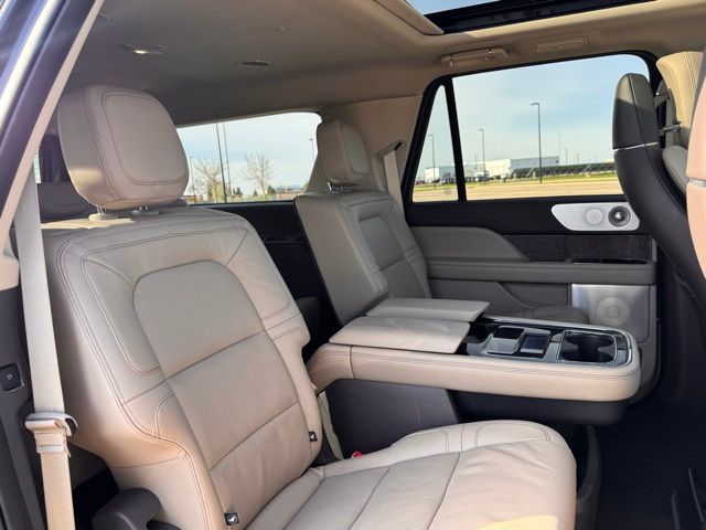 2022 Lincoln Navigator Reserve L