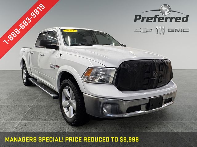 Bright White Clearcoat 2016 RAM 1500 Pickup Truck Four-Wheel Drive 8-Speed Automatic