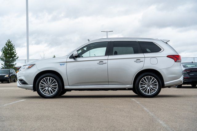 2022 Mitsubishi Outlander PHEV SEL 4