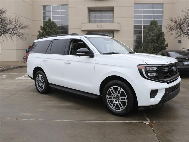 2025 Ford Expedition Active 4WD