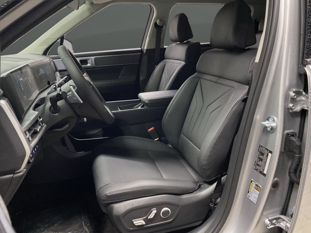 New 2026 Shimmering Silver Pearl Hyundai SEL image 4