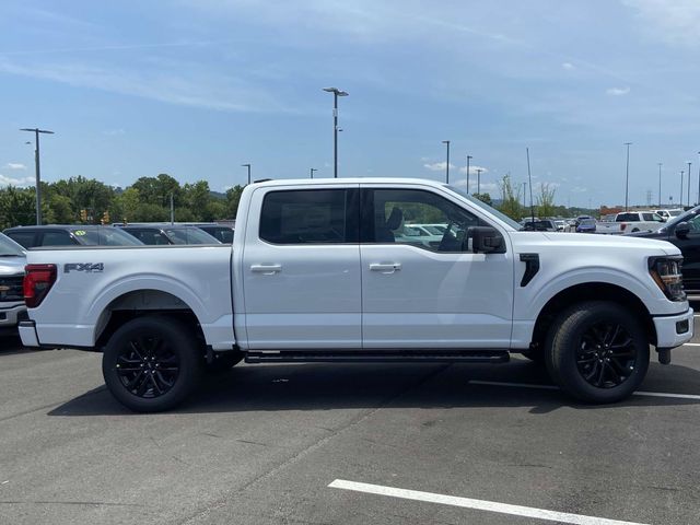 2024 Ford F-150 XLT 2