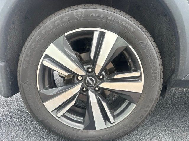 Used 2023 Nissan Rogue SUV