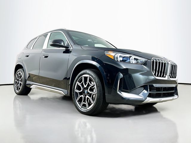 2025 BMW X1 xDrive28i 33