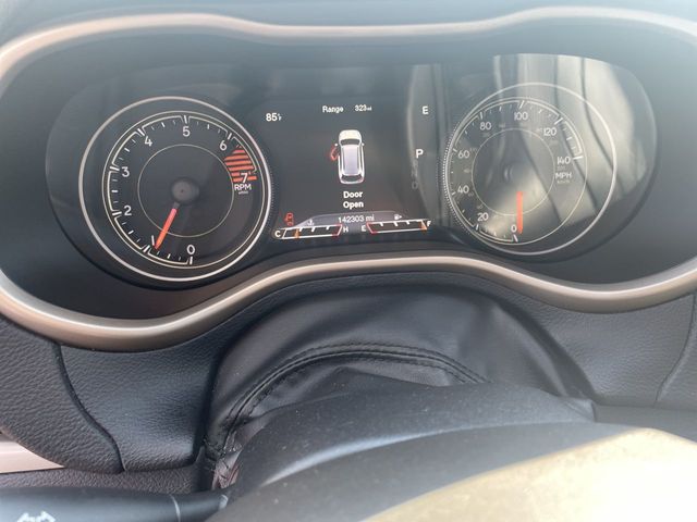 Used 2016 Jeep Cherokee SUV