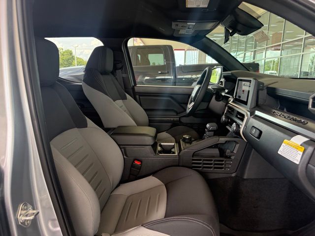 2025 Toyota Tacoma TRD Sport Double Cab photo 26