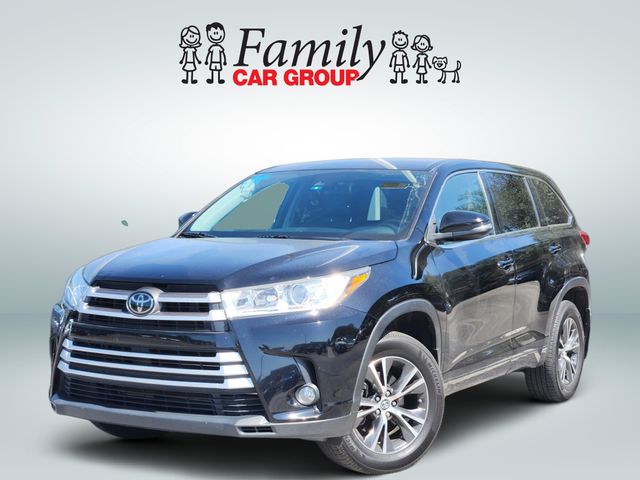 Midnight Black Metallic 2018 Toyota Highlander SUV / Crossover Front-Wheel Drive 8-Speed Automatic