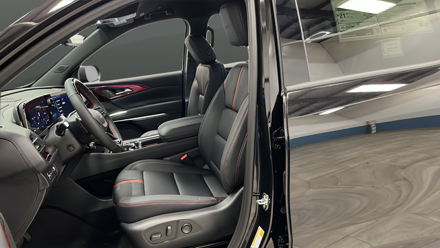 New 2026 Mosaic Black Metallic Chevrolet RS image 9