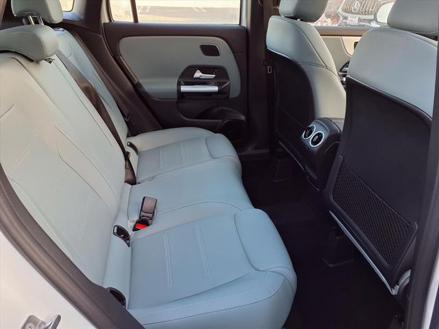 New 2026 White Mercedes-Benz GLA 35 AMG® image 20