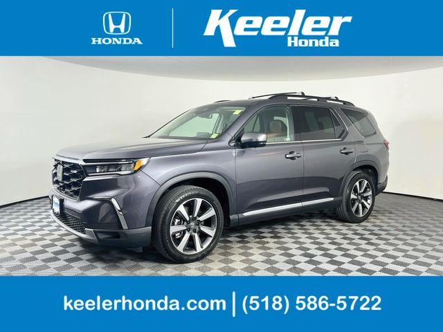 Gray (Modern Steel Metallic) 2023 Honda Pilot SUV / Crossover All-Wheel Drive Automatic