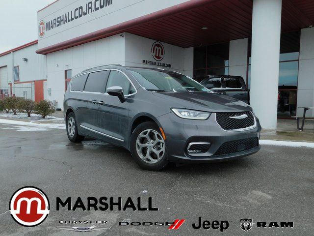 2023 Chrysler Pacifica Limited FWD