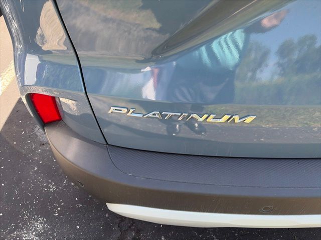 Used 2024 Vapor Blue Metallic Ford Platinum image 2