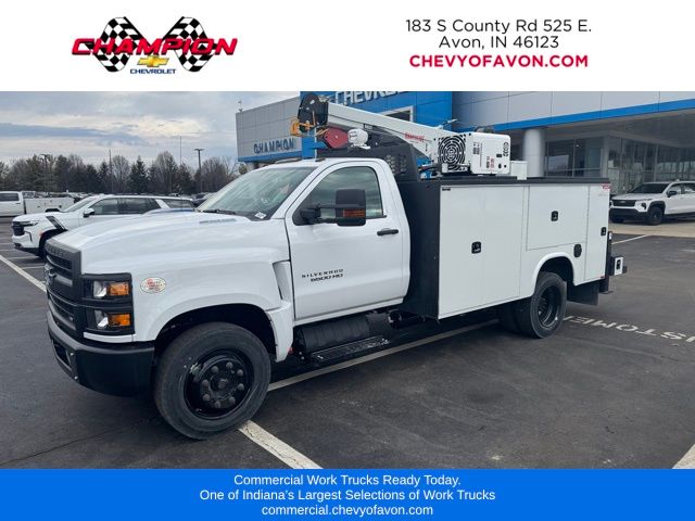 2024 Chevrolet Silverado 5500HD