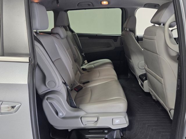 Used 2023  Honda Touring image 22