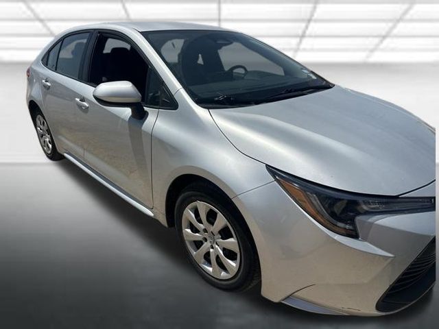 Classic Silver Metallic 2025 Toyota Corolla Sedan Front-Wheel Drive Continuously Variable Transmission