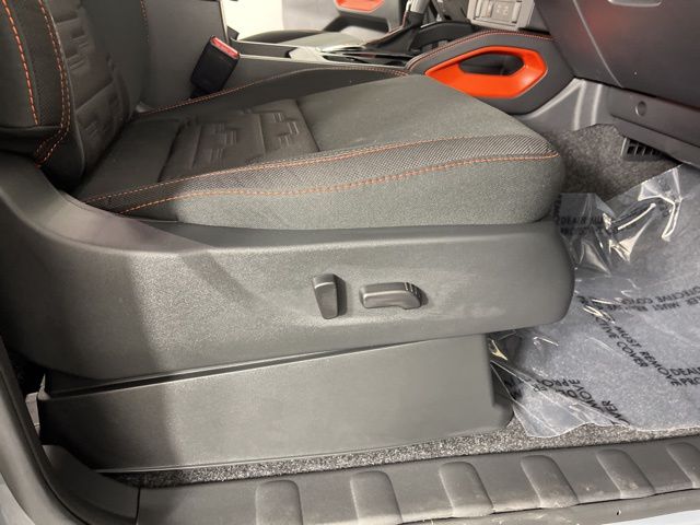 2025 Boulder Gray Pearl Nissan Frontier PRO-4X 4X4 Truck