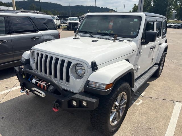 Used 2018 White Jeep Unlimited Sahara image 3