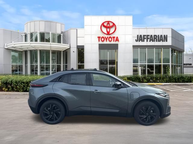 New 2026 Toyota C-HR SUV