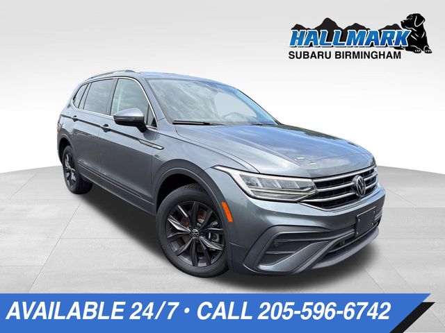 Platinum Gray Metallic 2024 Volkswagen Tiguan SUV / Crossover All-Wheel Drive 8-Speed Automatic